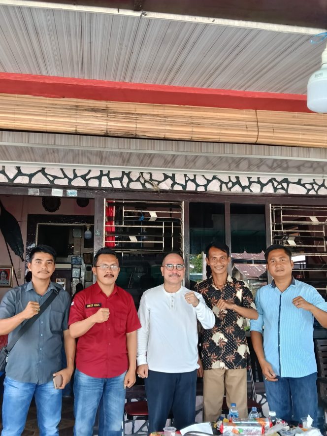 
					Firman Jaya Daeli Membaca Nias dari Perspektif Kedaulatan dan Agenda Strategis Negara