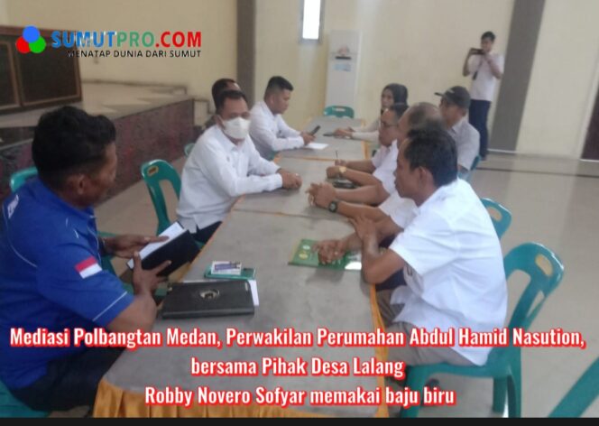
					Warga Perumahan Komplek Abdul Hamid Nasution Sunggal Tidak Terima Tembok Pembatas di Tembok Kembali Oleh Polbangtan Medan