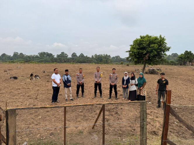 
					Besok Ditanam, Kanit Reskrim Polsek Cerenti Pimpin Pengecekan Lahan Jagung di Desa Sikakak